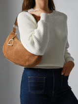 Sac Port paule Altesse Suede Etrier Marron altesse suede EASU017M-vue-porte