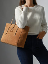 Sac Port paule Altesse Suede Etrier Marron altesse suede EASU088M-vue-porte